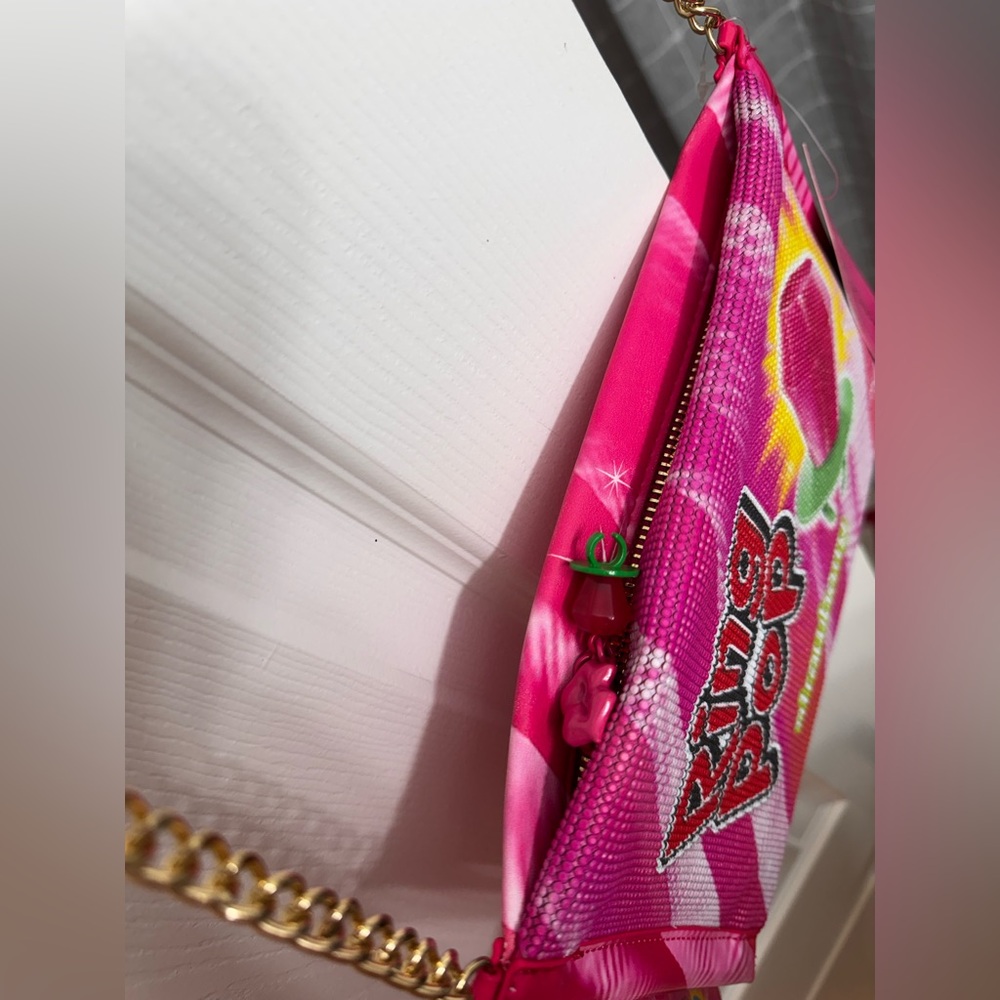 NWT Betsey Johnson x Ring Pop Bright Pink Crossbody bag Limited Edition - Picture 7 of 12
